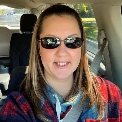 Loretta338106's profile picture. 