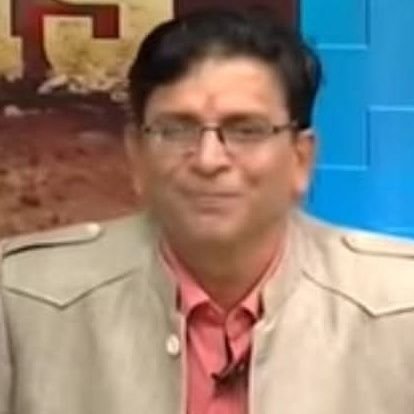 kavikamal1's profile picture. एक फककड इंसान जो जीता है हर पल को निर्भय है निर्विकार और निश्चिंत सोशल मीडिया जिसके लिए जिज्ञासा है जूनून और व्यापार नही देखो कितने लोग स्वीकारते हैं love u all