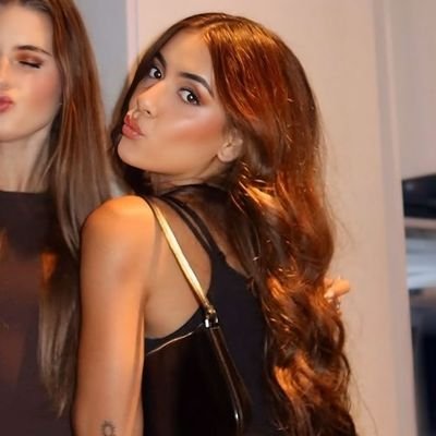 bluwisble's profile picture. 