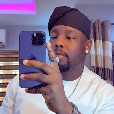 OOrenisi's profile picture. Expatriate Support Consultant