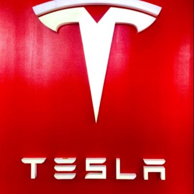 DaviesEmil10355's profile picture. Style isn't just about how you dress,it's how you invest your time. I stay where elegance meets purpose. Subtle moves. Solid gains. 🚫 Porn/BOT