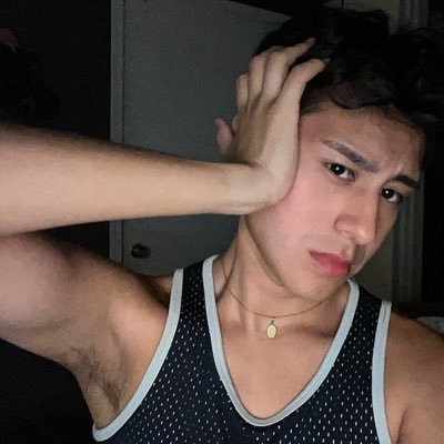 huniepies's profile picture. play me like a movie that you've never seen