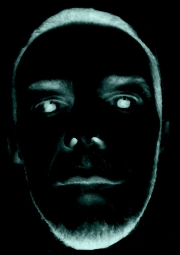 ndb70's profile picture. Half C++ programmer, half iOS/OSX lover and half DJ (wtf ??!)