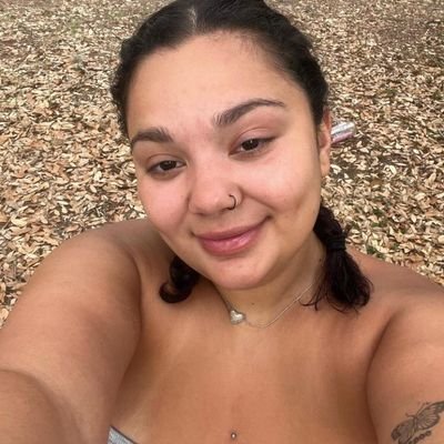 ashley416939's profile picture. 