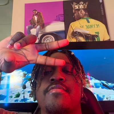 LilShelXXX's profile picture. 𝘚𝘪 𝘭𝘢𝘷𝘪 𝘱𝘢 𝘧è 🎁 𝘴e siman pske li se youn 🤍