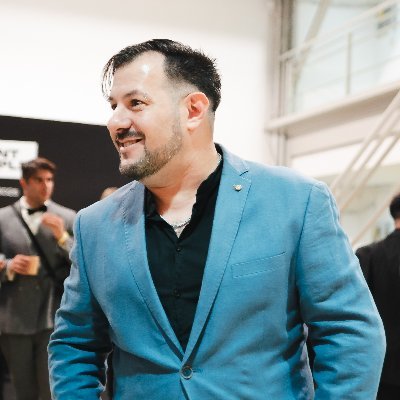 v4lkyOK's profile picture. Empresario | Esports/Gaming LATAM | Proyectos, equipos, marketing y ventas
Hablo de Fútbol⚽
“El futuro llegó hace rato¨
👨‍👩‍👧‍👦 Familia - Casado @erikaruchy