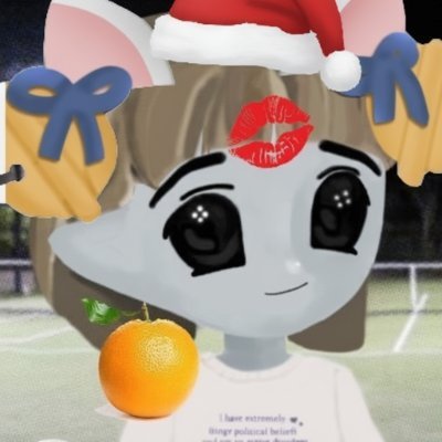 y2k_mischief's profile picture. strawbewwy 🍓