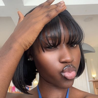 A_Benfaa's profile picture. Easy on me✨