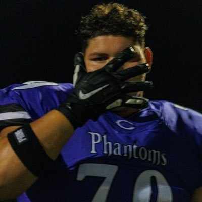 Big_JulioBmz's profile picture. JULIO F. BERMUDEZ ‘26 | Cathedral HS, LA | HT 6’5 | OT & OG| LG-RG | GPA 3.0 | IG: @big_juli0