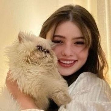 Cemmi_0's profile picture. 🪙