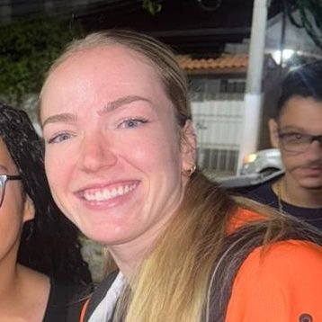 lolaenglot's profile picture. @OsascoVc