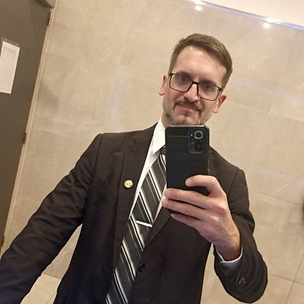 ekrzn1's profile picture. 