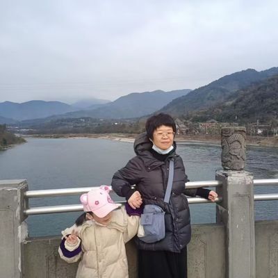 zhongling_Lindy's profile picture. We are a Flange manufacture who had 30 years experience on Flange manufacture. All our Flanges are under the Standard ISO 9001.