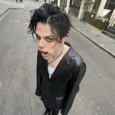 centraleesxo's profile picture. 