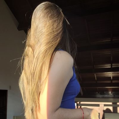 ggabyzoca's profile picture. nós? um abraço