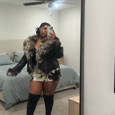 _justinKACE's profile picture. Double Eagle 🦅 Educator 👩🏾‍🏫