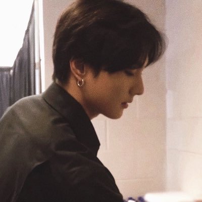 yjwaze's profile picture. @jwfltz