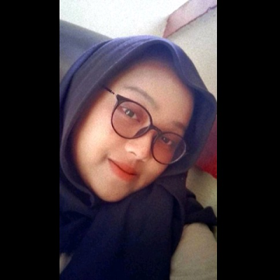 Nabilah334446's profile picture. 