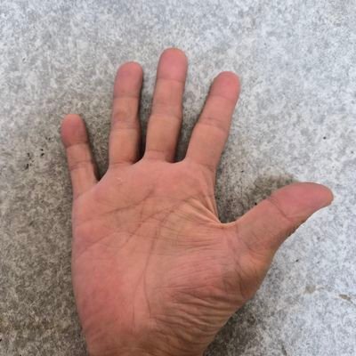 hD8fRfZ1AT83153's profile picture. 本業しつつ、在宅ワークで収入の柱づくり中💻
 無理しないペースで、未来のゆとりを確保したい🌱
 気になる方はDMどうぞ🙌