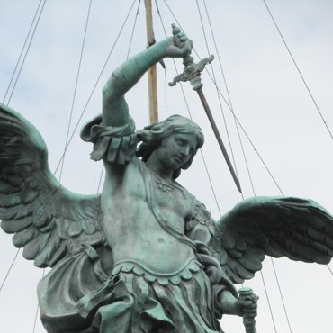 Huntzy33's profile picture. Christ is King 👑