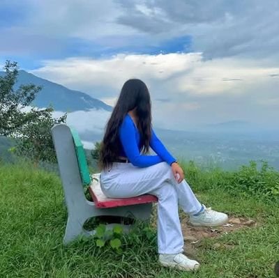 Baseerhere23544's profile picture. 🌊ꜱɪʟᴇɴᴄᴇ ɪꜱ ʙʟᴇꜱꜱɪɴɢ ᴡʜɪʟᴇ ʟᴏᴜᴅ ɪꜱ ᴄʟᴇᴀʀ—🌊