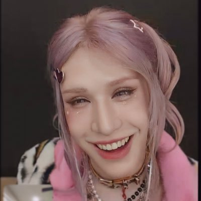 Hanbinluvr613's profile picture. Multi (ult 8turn+xlov+zb1) Everyone and every fandom is welcome on this account❤️