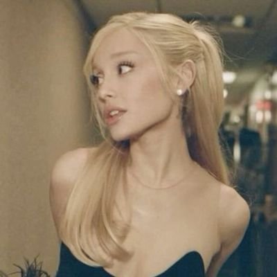 selenasbates's profile picture. it's okay to shed the tears but don't you tear yourself. got back tour 06/10