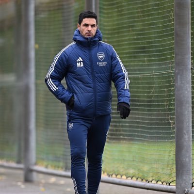 _Ahmedhassan4's profile picture. Always a Gunners 1886🔴⚪️ @arsenal