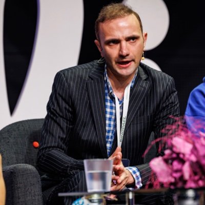 VladoBotsvadze's profile picture. Top 20 Global AI Influencer by @thinkers360 | World's Top 20 AI Speaker in 2025 with @Sama | Advisor @HarvardBiz | Mentor @Techstars | Judge @TheWebbyAwards