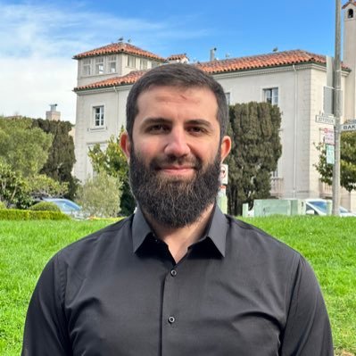 ialimokrani's profile picture. 