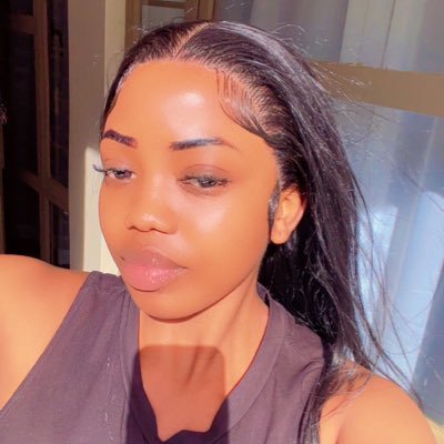 poppy_568's profile picture. Born at a very young age.