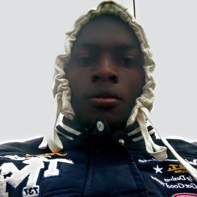 KimtaiSalim's profile picture. Ba preci...

Teacher..

MuFC fan .. isalim CEO.