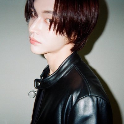 _bormorin's profile picture. 20 ↑ | วงการคลั่งรักเข้าแล้วออกยาก | multifandom | maybe i was born to meet you