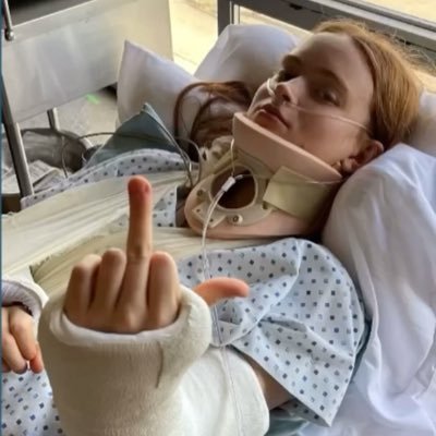 ch0minz's profile picture. 󠁐 ⌗dek70 เด้ก scimath กากๆ goal ; cu tu mu ku diwaa 💬mf 24/7 ˙𐃷˙ 👈🏽 #.ท้ายสามย่าน #.จัดจ้านย่านรังสิต #.ฝันดีบางเขน💯