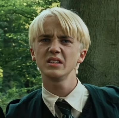 sisivamol's profile picture. 