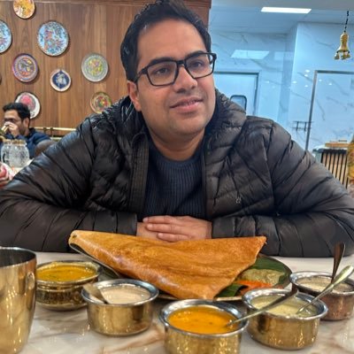 DazIndia's profile picture. 