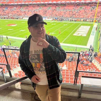 Pchopz_'s profile picture. I talk about NFL football. Browns fan. I host Twitter Spaces. Business inquiries: chopzspaces1989@gmail.com
