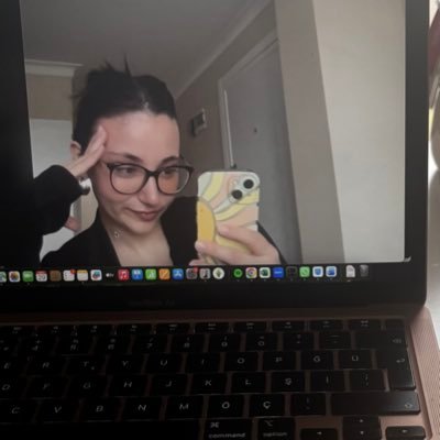 bilemiyorum7734's profile image