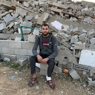 AboabdaHan42880's profile picture. Please help me. I have a baby who needs food and drink. I am ill and unable to provide for my child's needs. Please help me.
https://t.co/jwL7Fo75JS