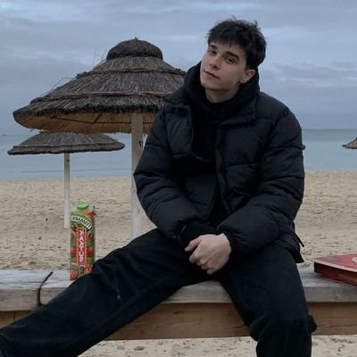 Socket356663's profile picture. Serious and intentional |  UNILAG | Chelsea FC fan | EF43ADDR