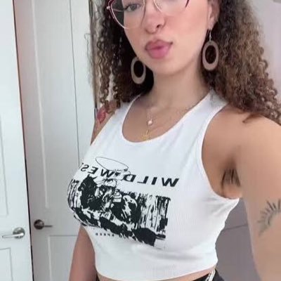 Kidwas72Sandra's profile picture. I am new here looking for relationship I am from us