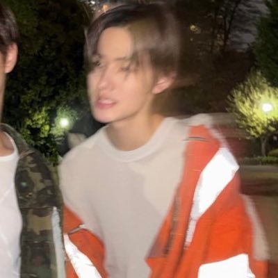 novemdnt's profile picture. 