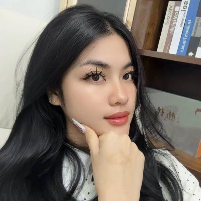 hkqwa76234141's profile picture. Walk your own path in silence, and you'll hear the voice within