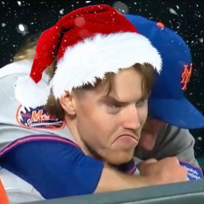 thebenchesclear's profile picture. 