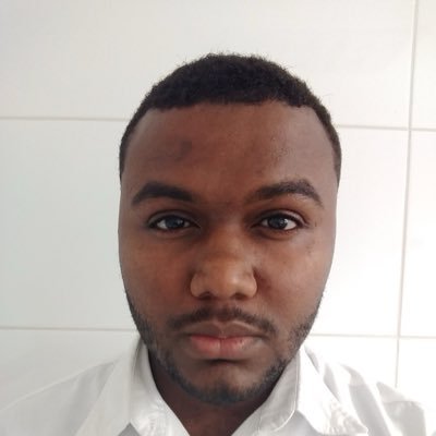 srsouzaj's profile picture. Developer 👨🏾‍💻
