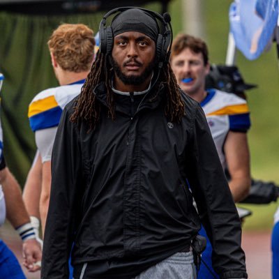 Courtney Ledyard Profile