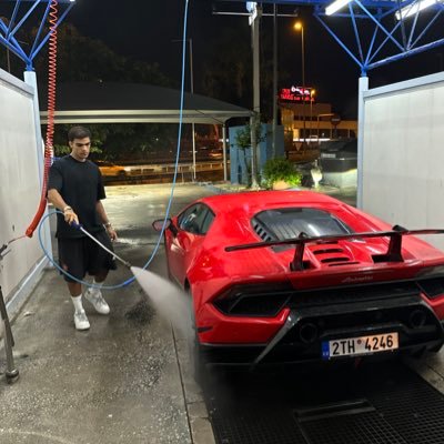 zzarakkk's profile picture. Copywriter/biz owner. Daily newsletter on direct marketing: https://t.co/oWSaTRODgs. eCom Retention Agency @mailerprofit