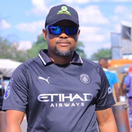 Elvis4323925966's profile picture. It is well with 
A single step @ a go  🇿🇦  🇧🇼  🇳🇦 🇿🇲  🇿🇼  🇹🇿 🇲🇼 🇱🇸 🇸🇿 🇨🇩 🇲🇬 🇦🇴
Orlando Pirates
Man U
Real Madrid
Bafana Bafana