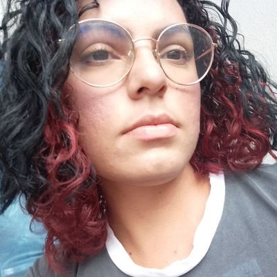 viatrixtrix's profile picture. But now I'm truly all alone in this word