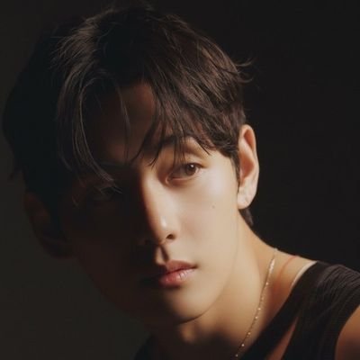 sana_thv24's profile picture. 